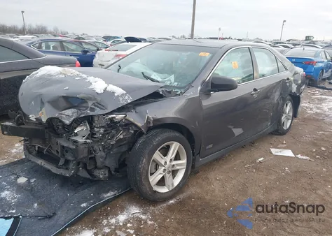 2014 Toyota Camry Hybrid Se Limited Edition from USA, damaged, VIN 4T1BD1FK8EU131751